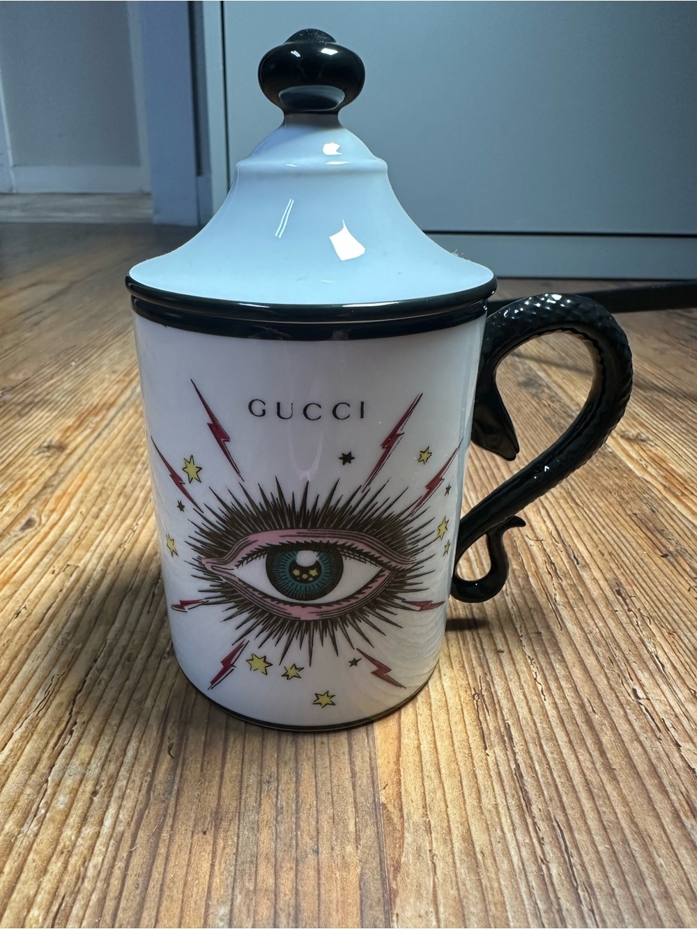 Gucci "Star Eye" White Porcelain Lidded Mug with Black Handle & All-Seeing Eye - Picture 2 of 10